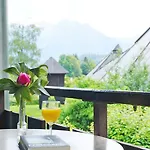 アパート Haus *