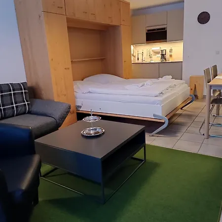 Apartment Haus *