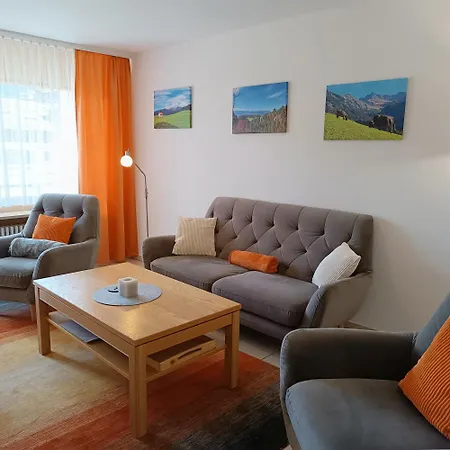 Apartment Haus *